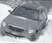 W221