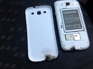оплавленный Samsung Galaxy S III