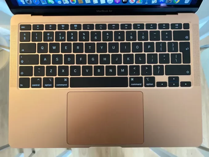 клавиатура Macbook